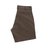 Tom Beckbes Reid Short: Brown mid-rise knee-length shorts with brass zip fly, back pocket, belt loops, clean stitching.
